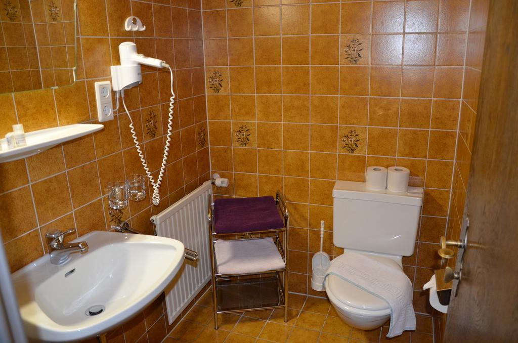 Gasthof "Zur Gemuetlichkeit" Bschlabs Dış mekan fotoğraf